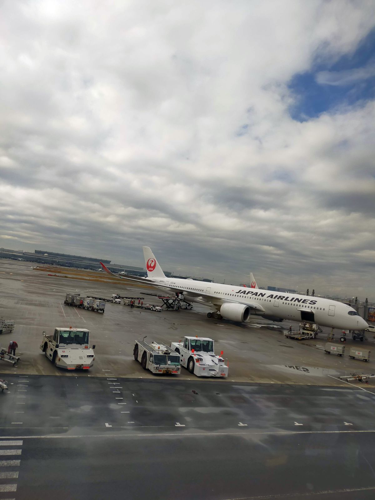 羽田空港着