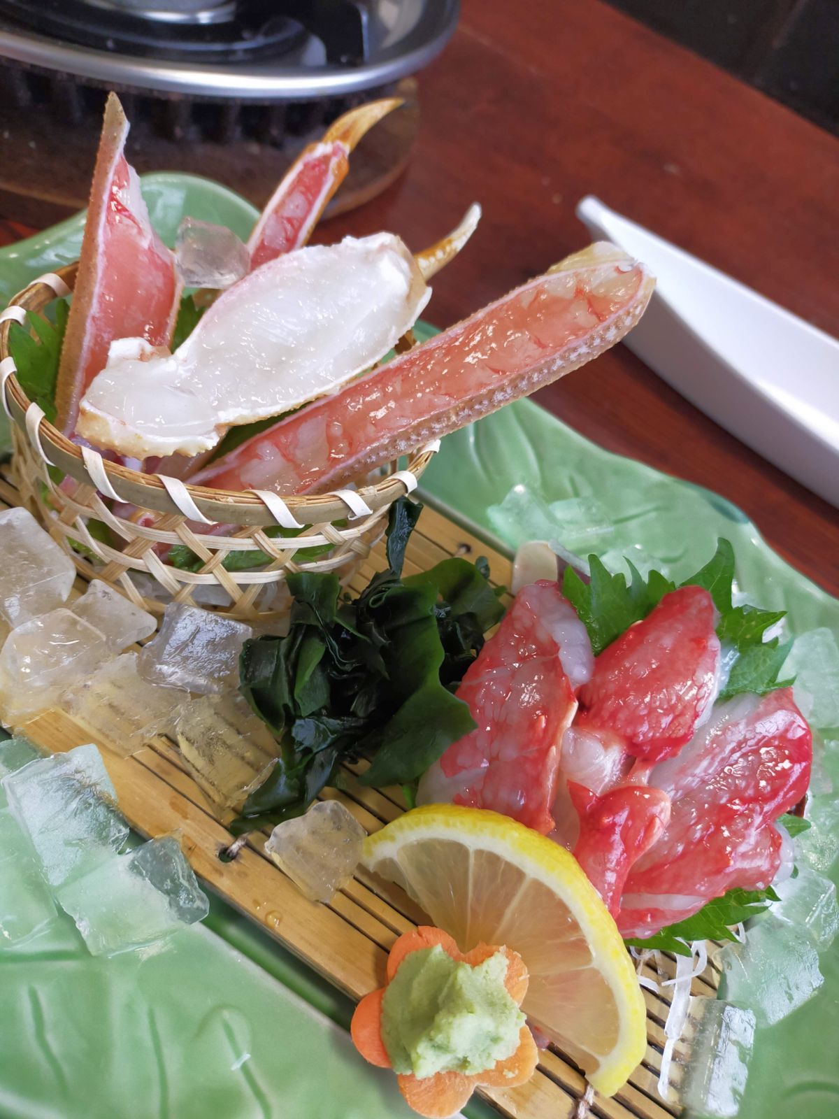 カニの刺身
