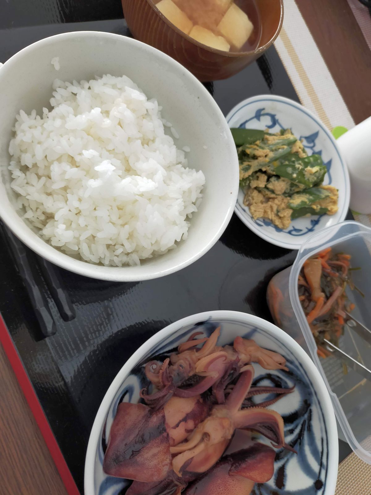 本日の朝食兼昼食