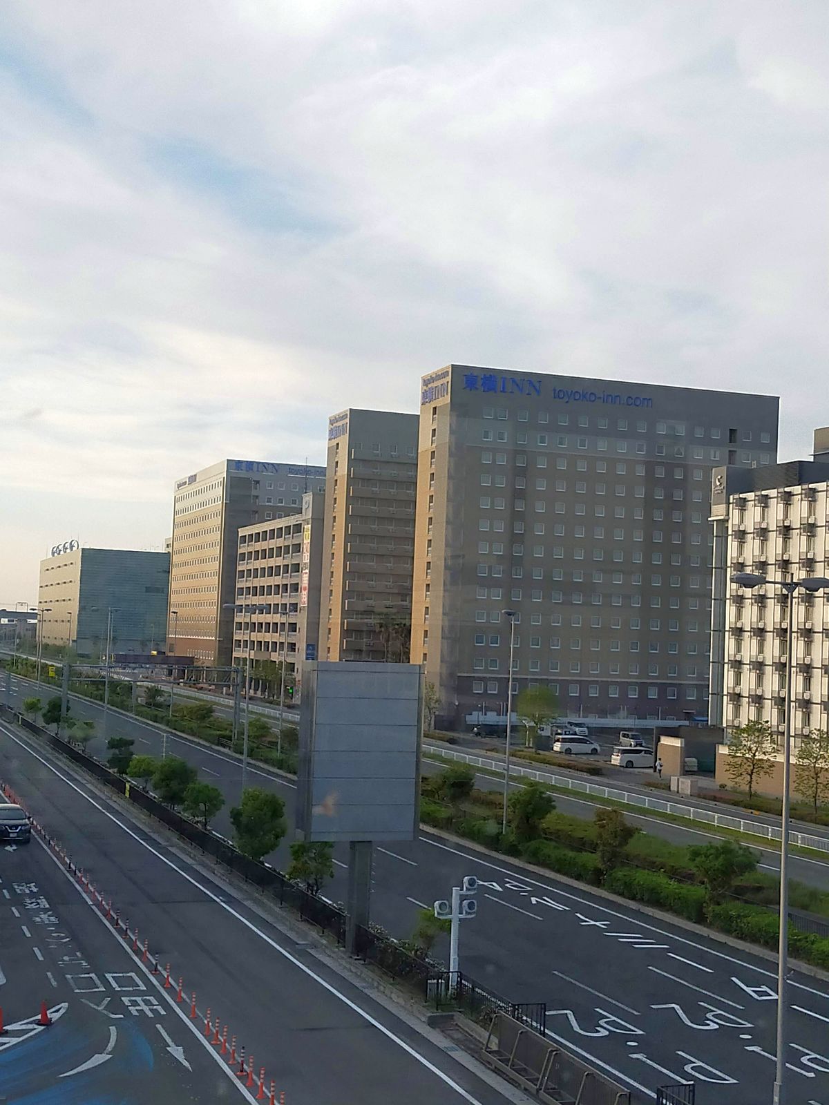 東横インの建物