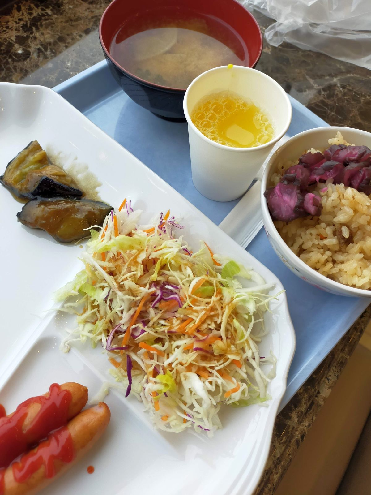 本日の朝食