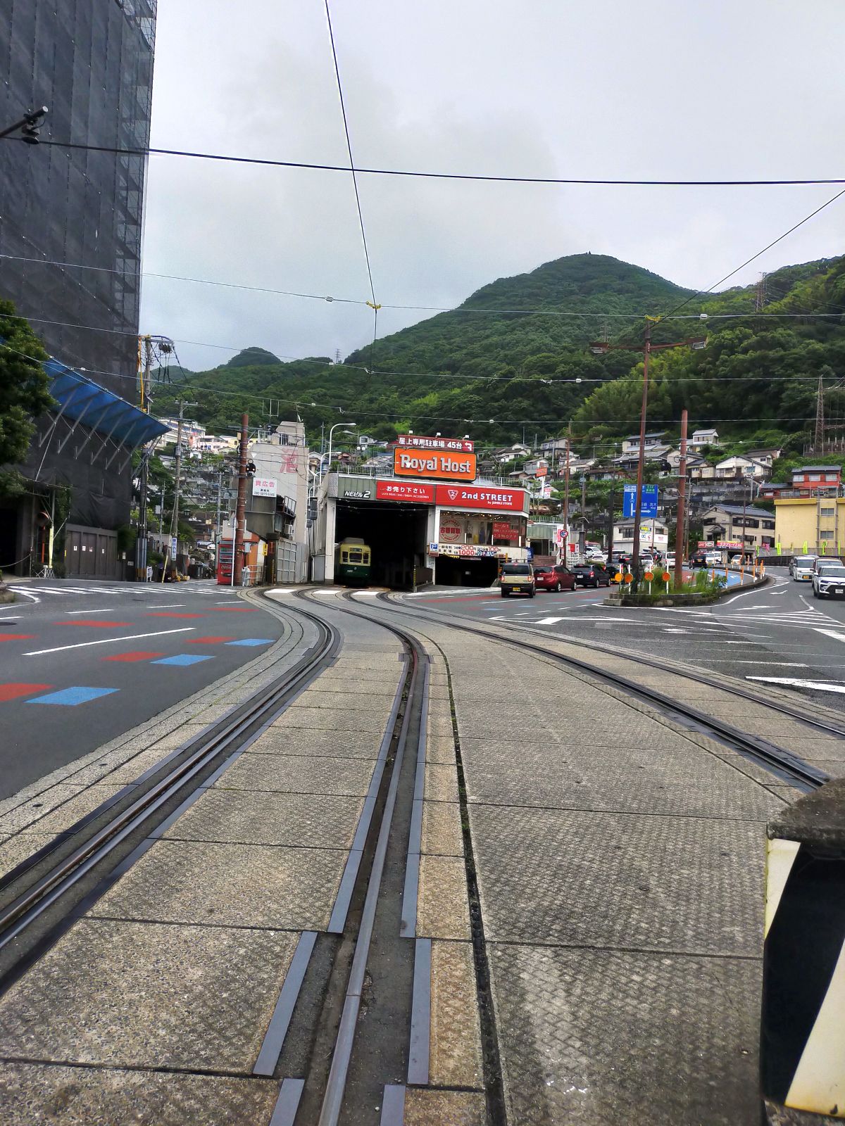 蛍茶屋駅の先