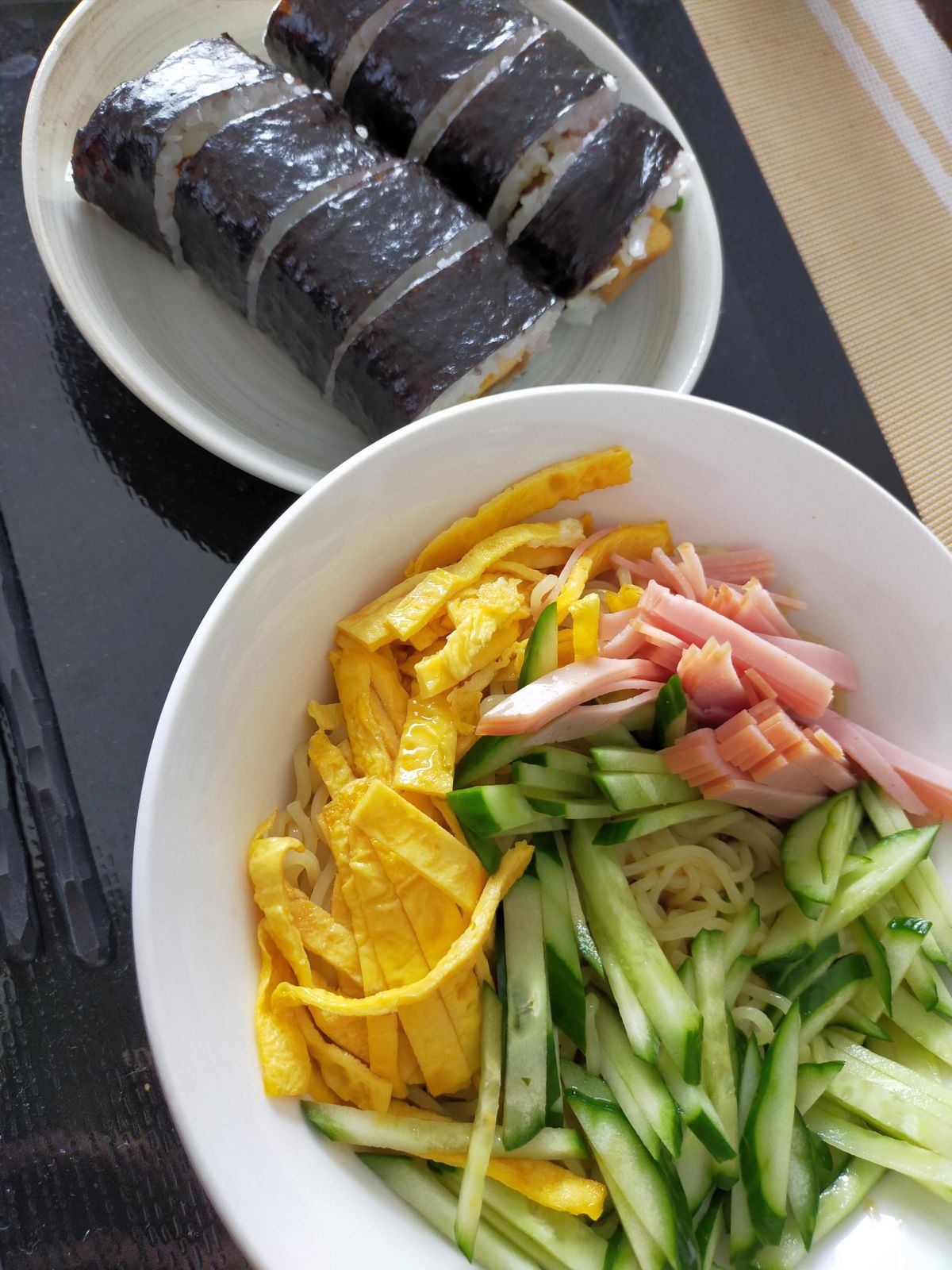 本日の朝食兼昼食