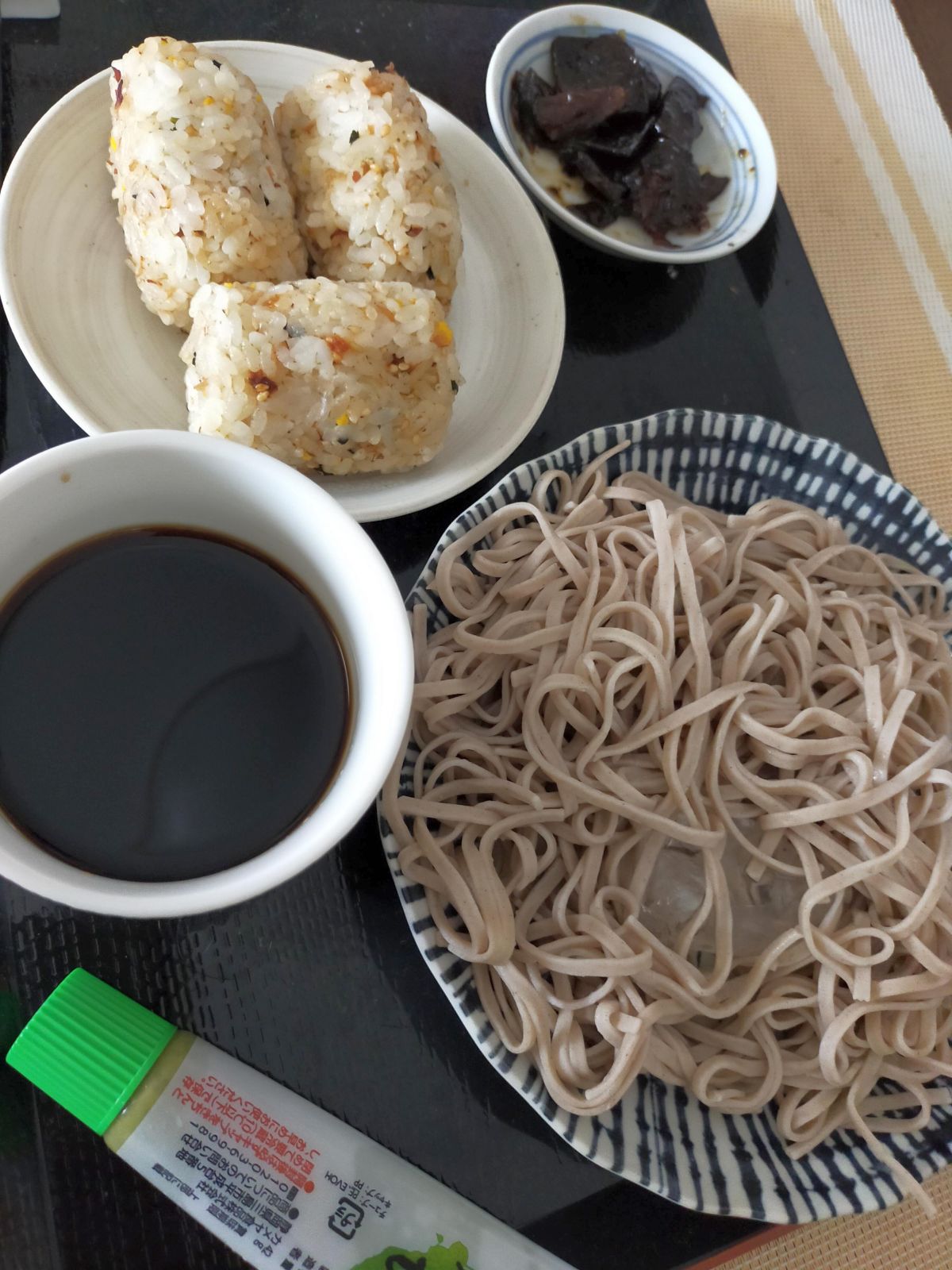 本日の朝食兼昼食