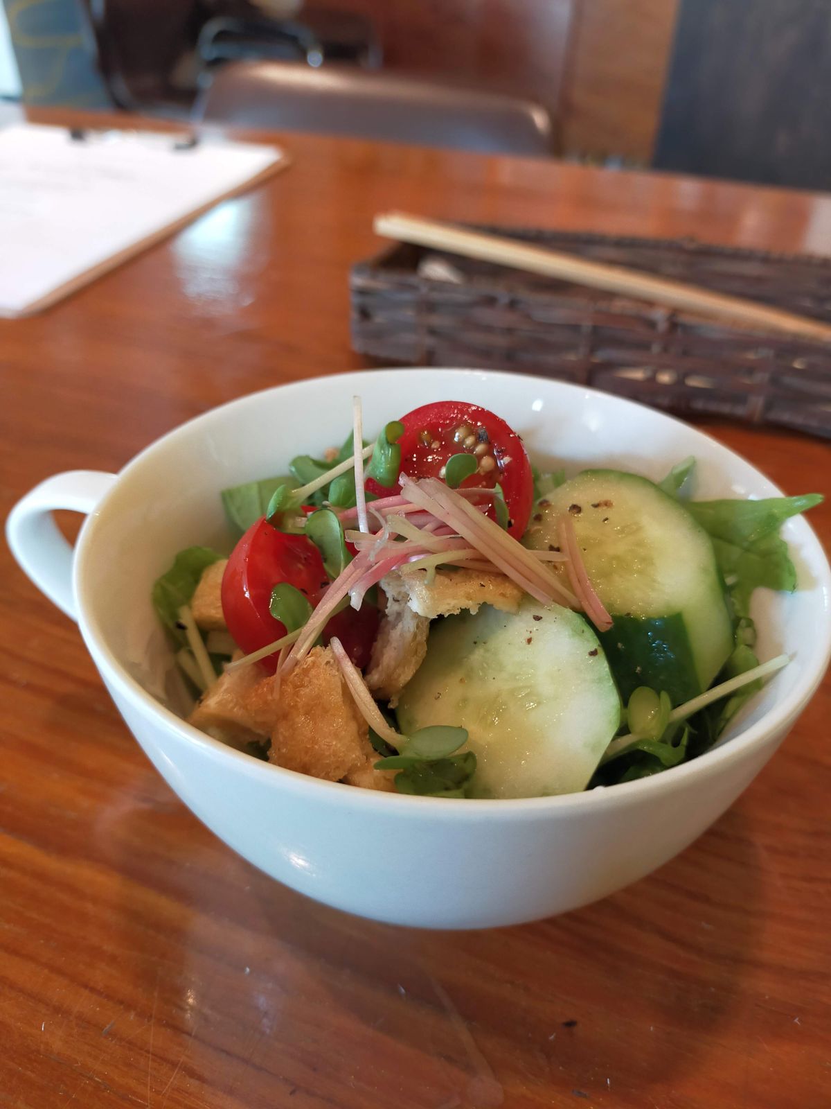 水菜とお揚げのサラダ