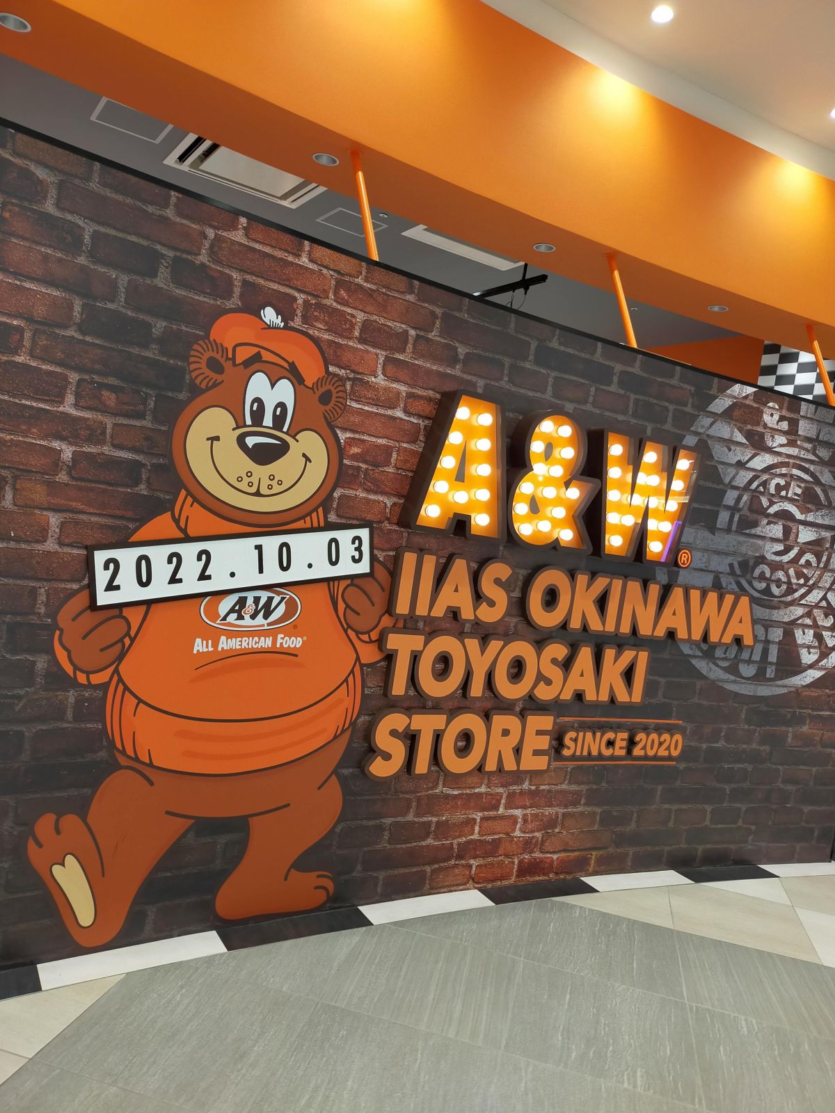 エンダー来店