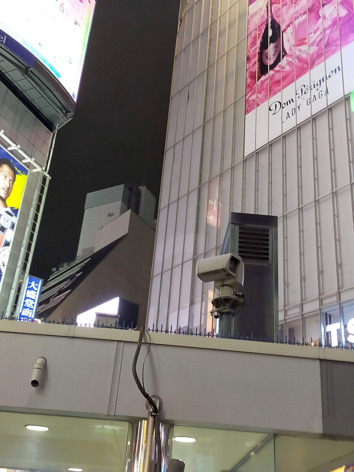 渋谷のカメラ