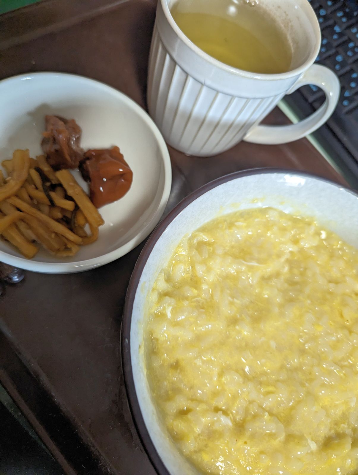 本日の朝食兼昼食