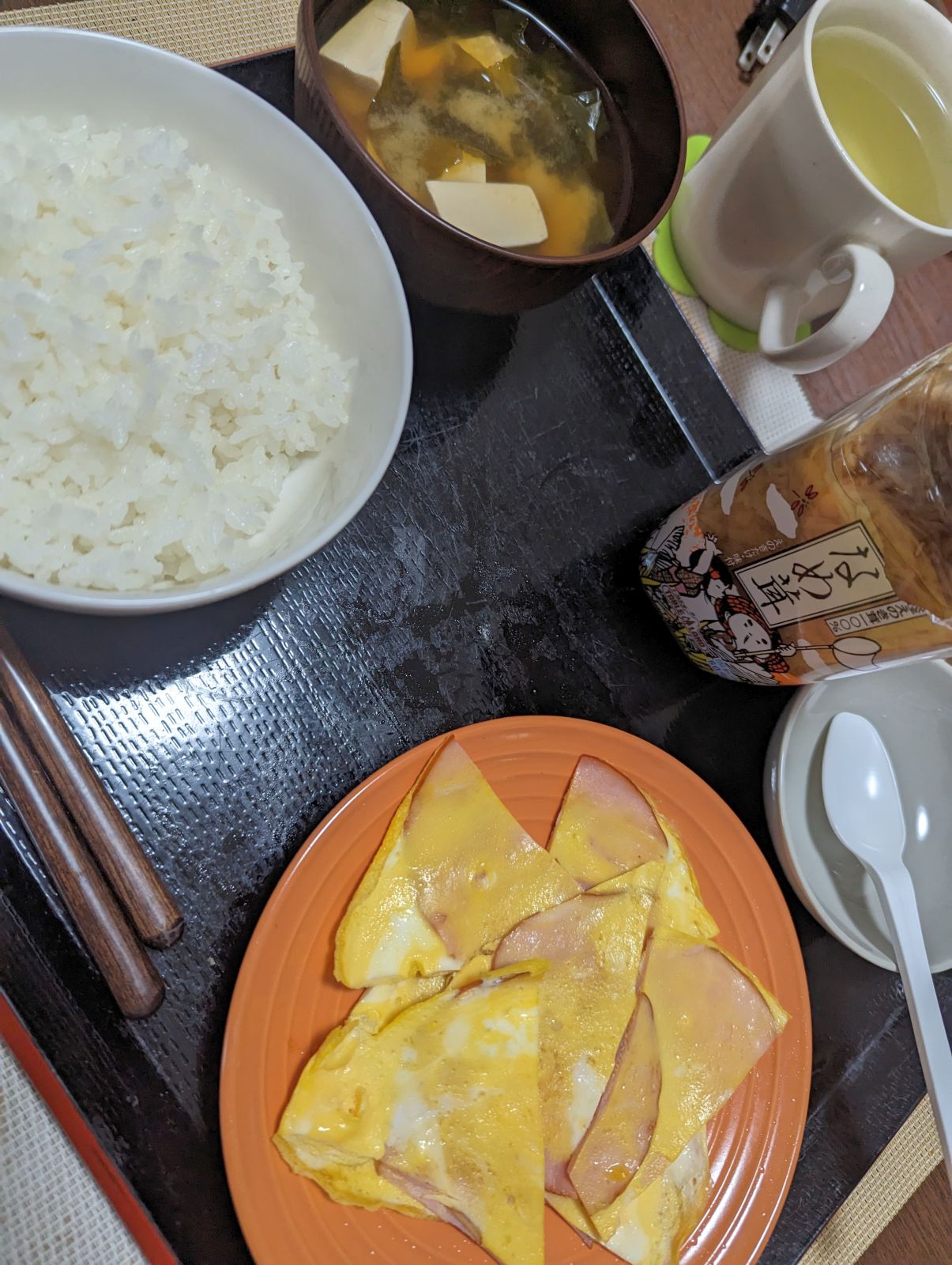 本日の朝食兼昼食