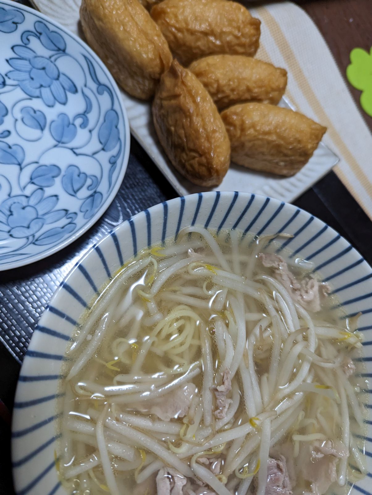 本日の朝食兼昼食兼夕食