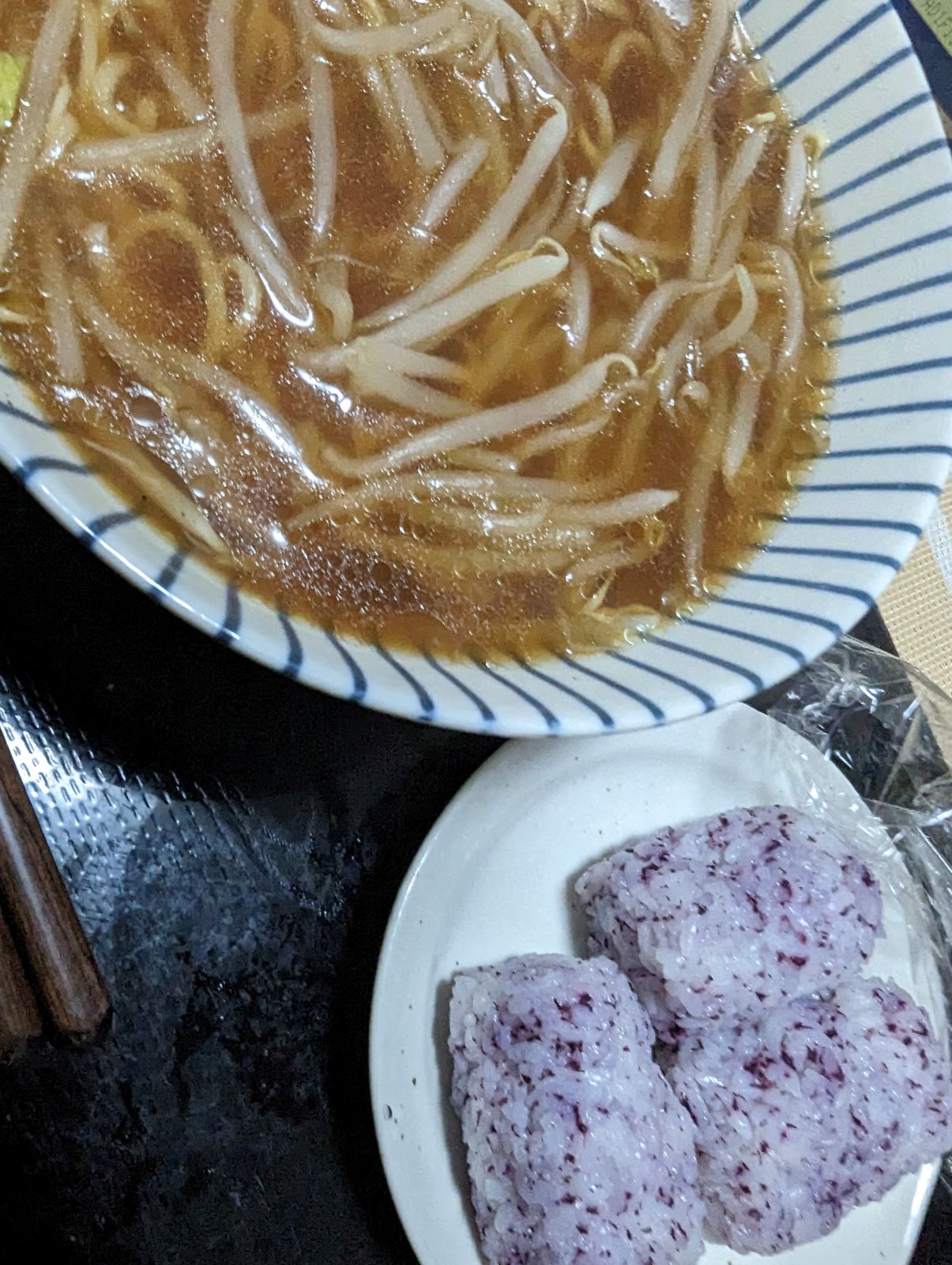 本日の朝食兼昼食