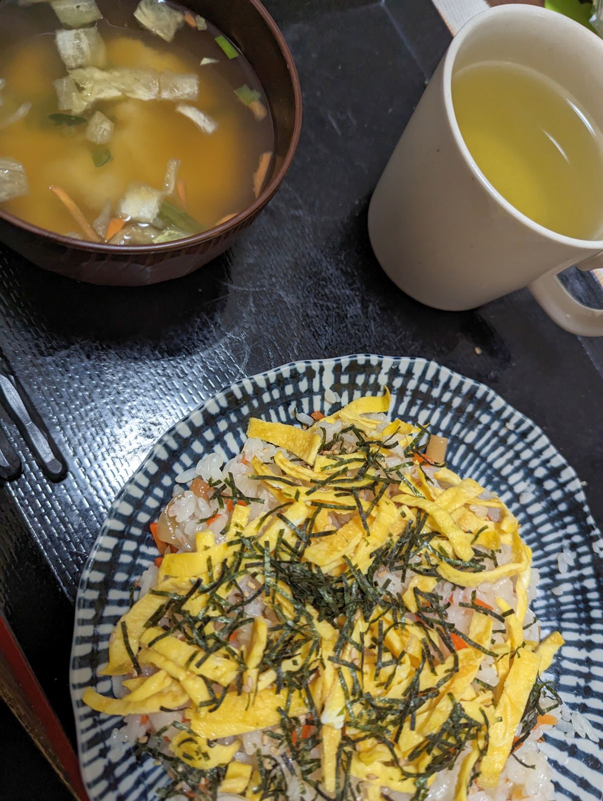 本日の朝食兼昼食