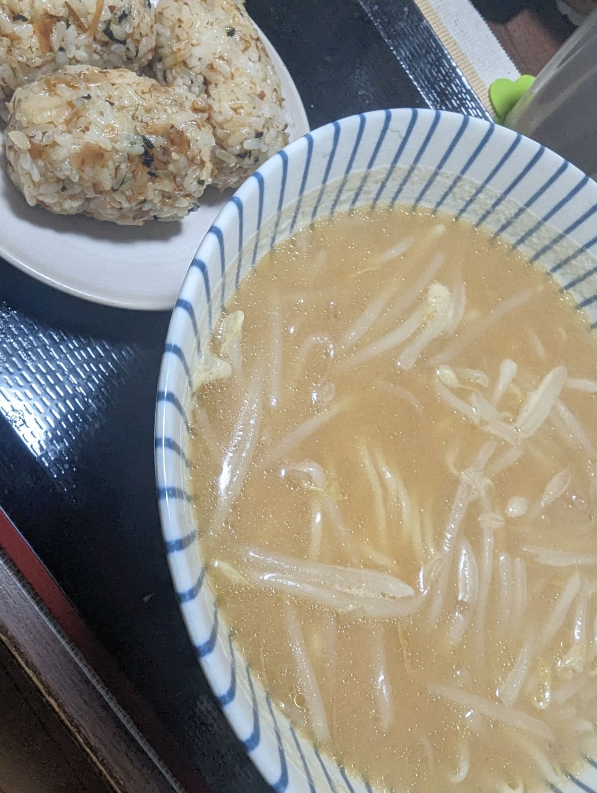 本日の朝食兼昼食