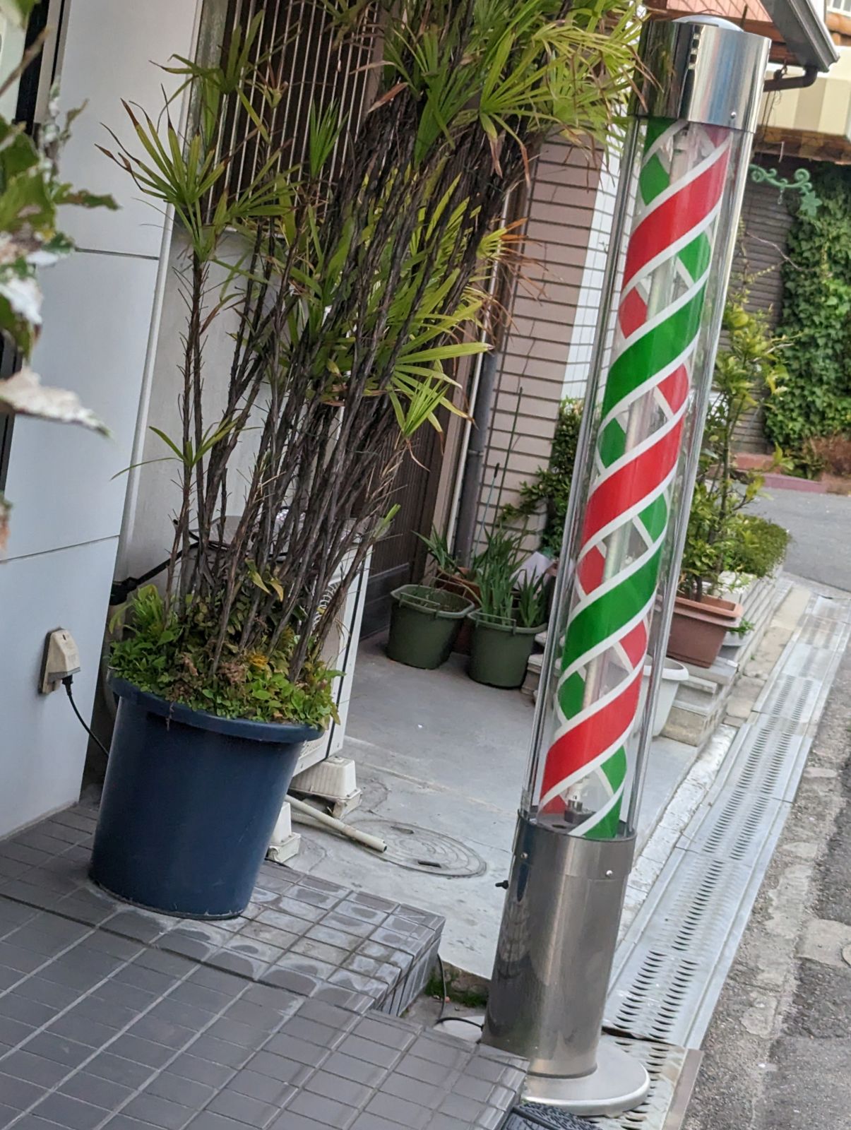 散髪終了