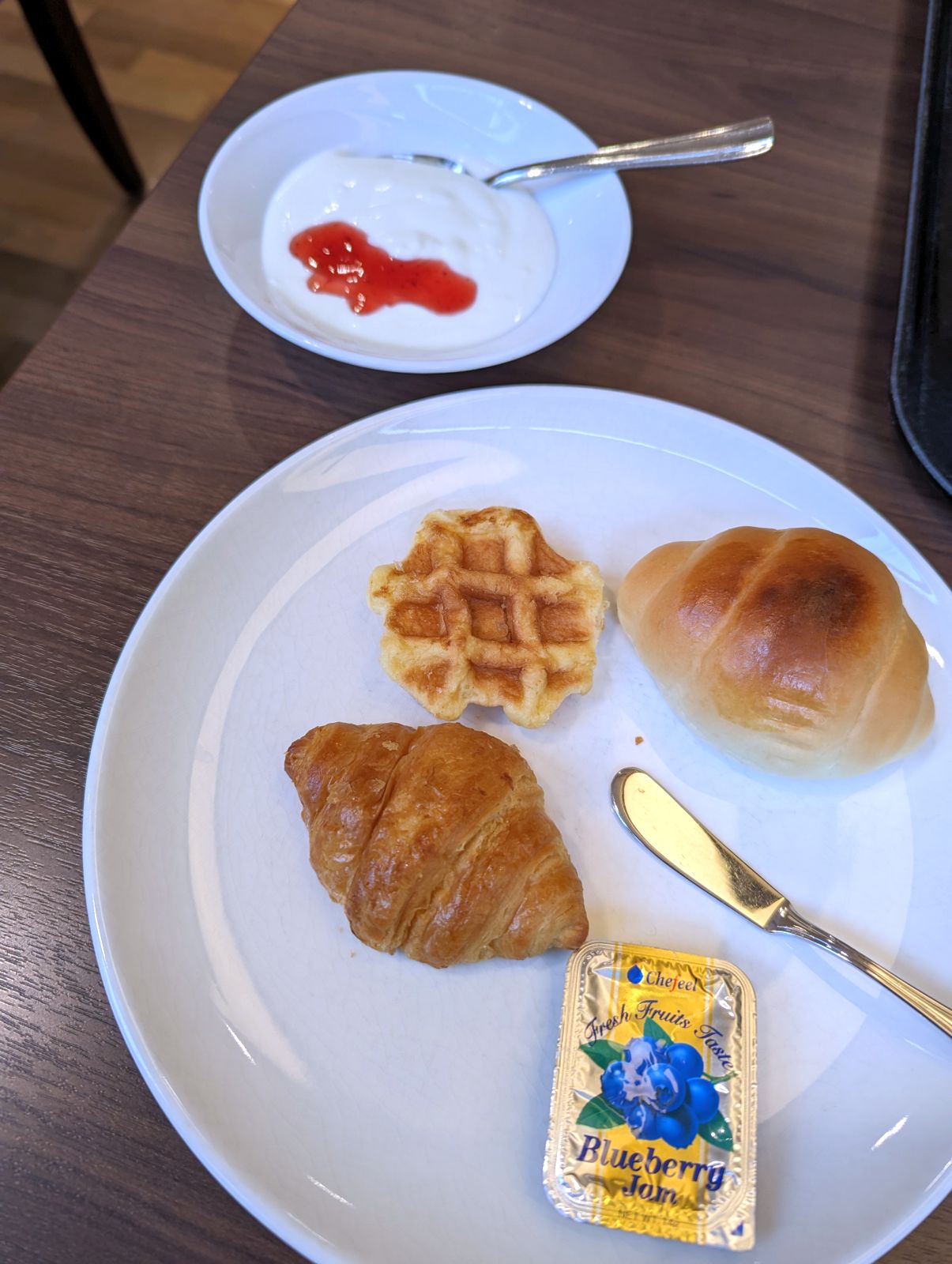 本日の朝食２