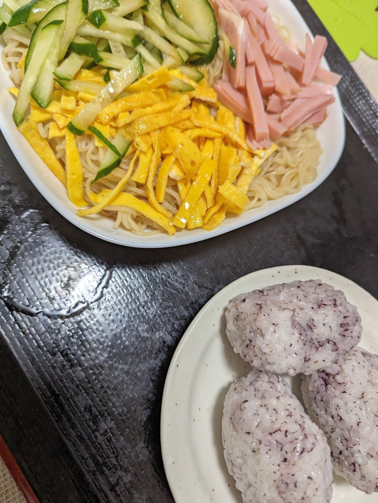 本日の朝食兼昼食