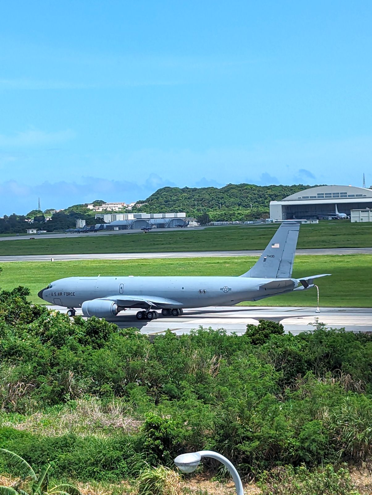 空中輸送機