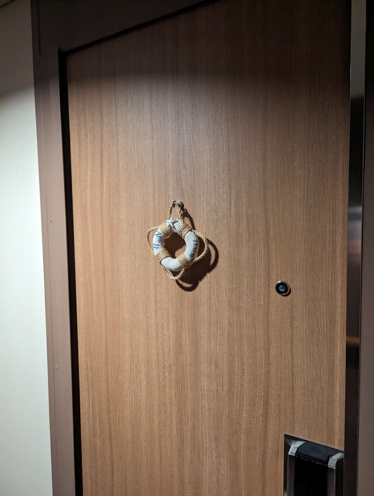 外扉の飾り
