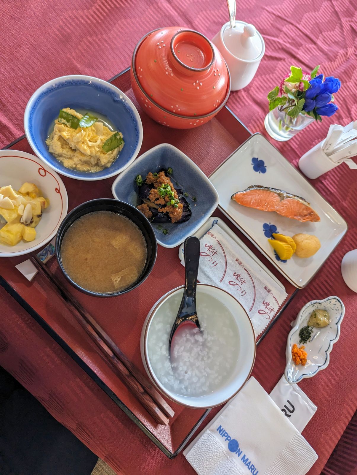 本日の朝食