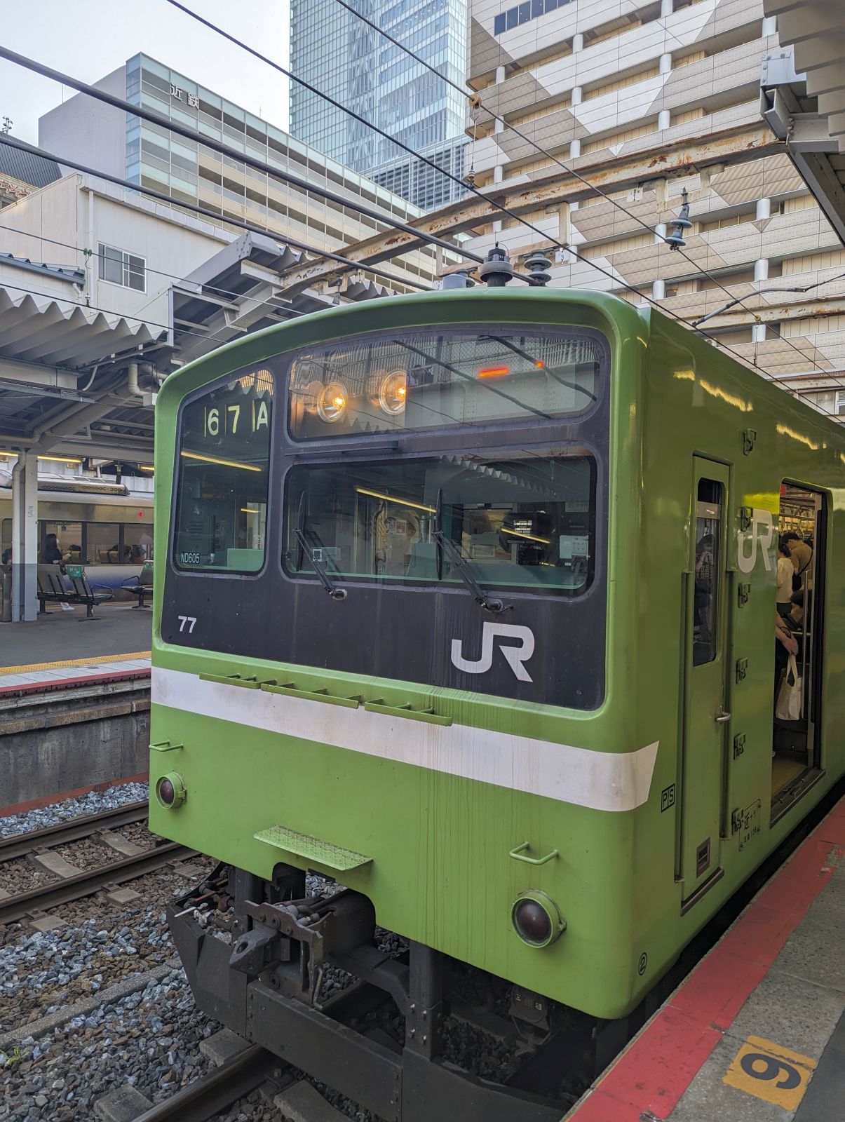 緑の電車