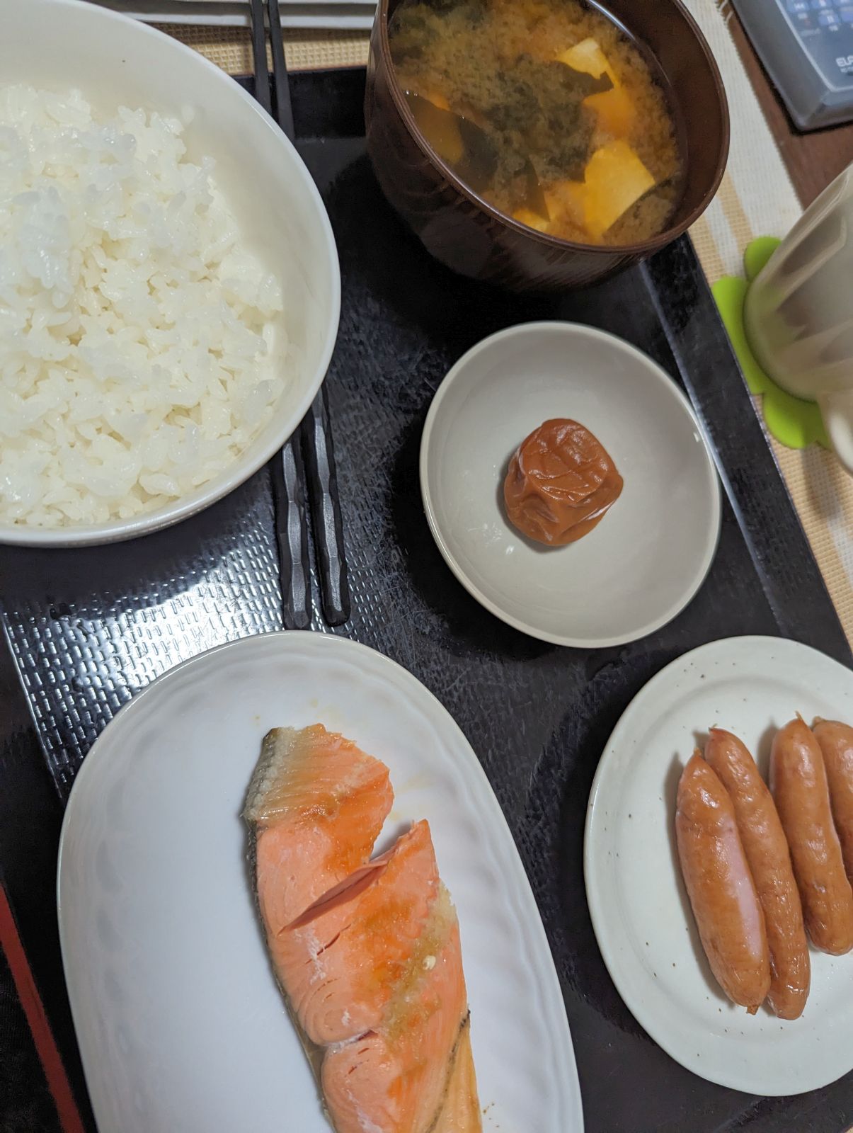 本日の朝食兼昼食