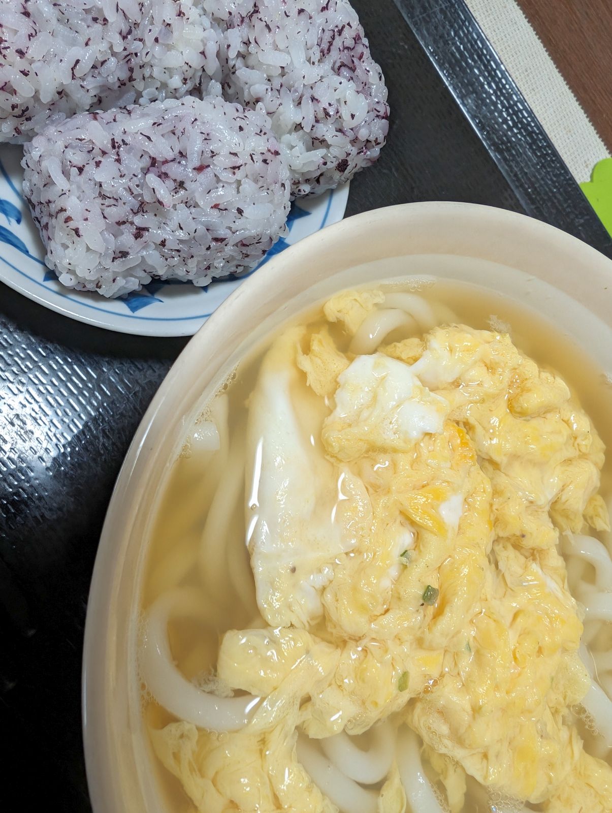 本日の朝食兼昼食