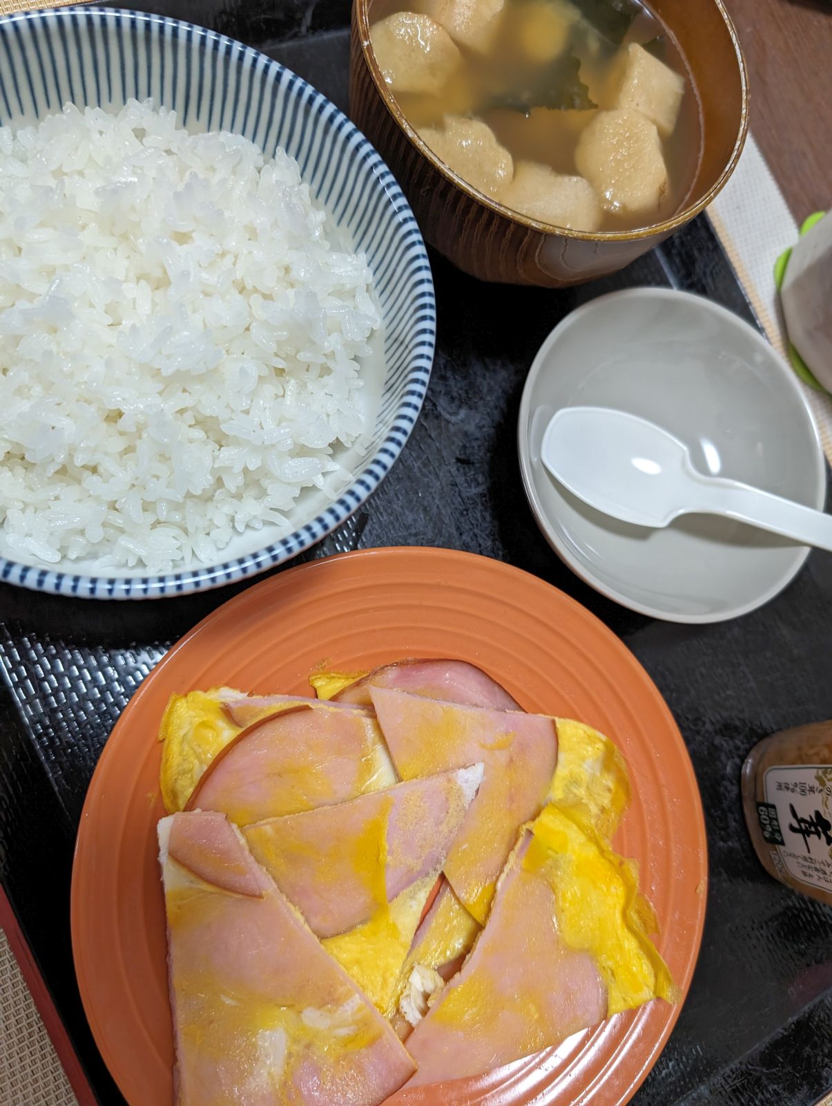 本日の朝食兼昼食