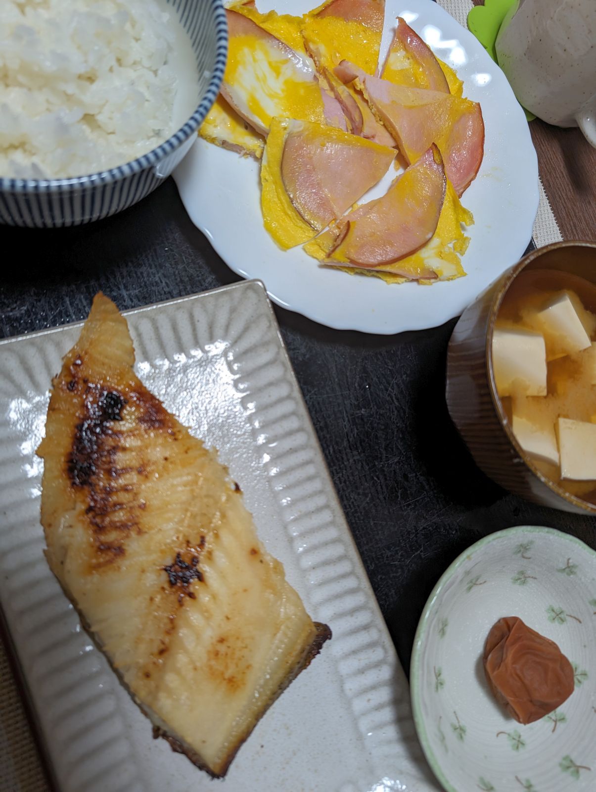 本日の朝食兼昼食