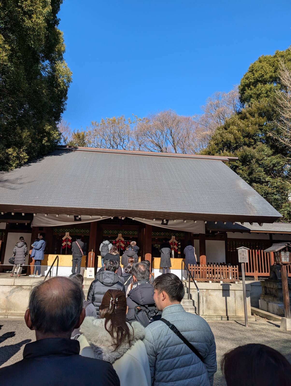 本殿参拝