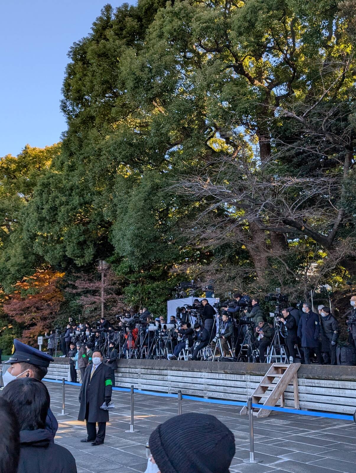 マスコミ群
