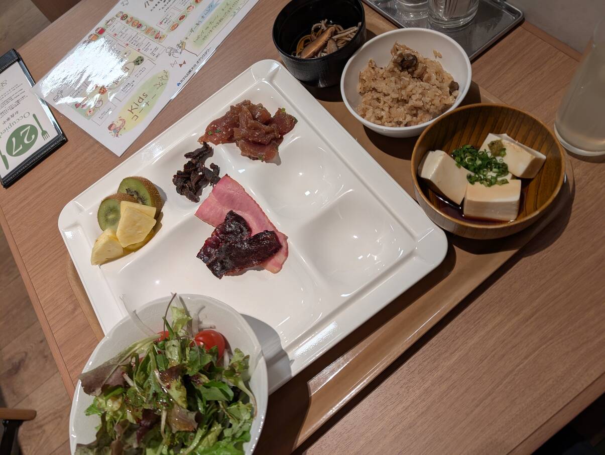 本日の朝食