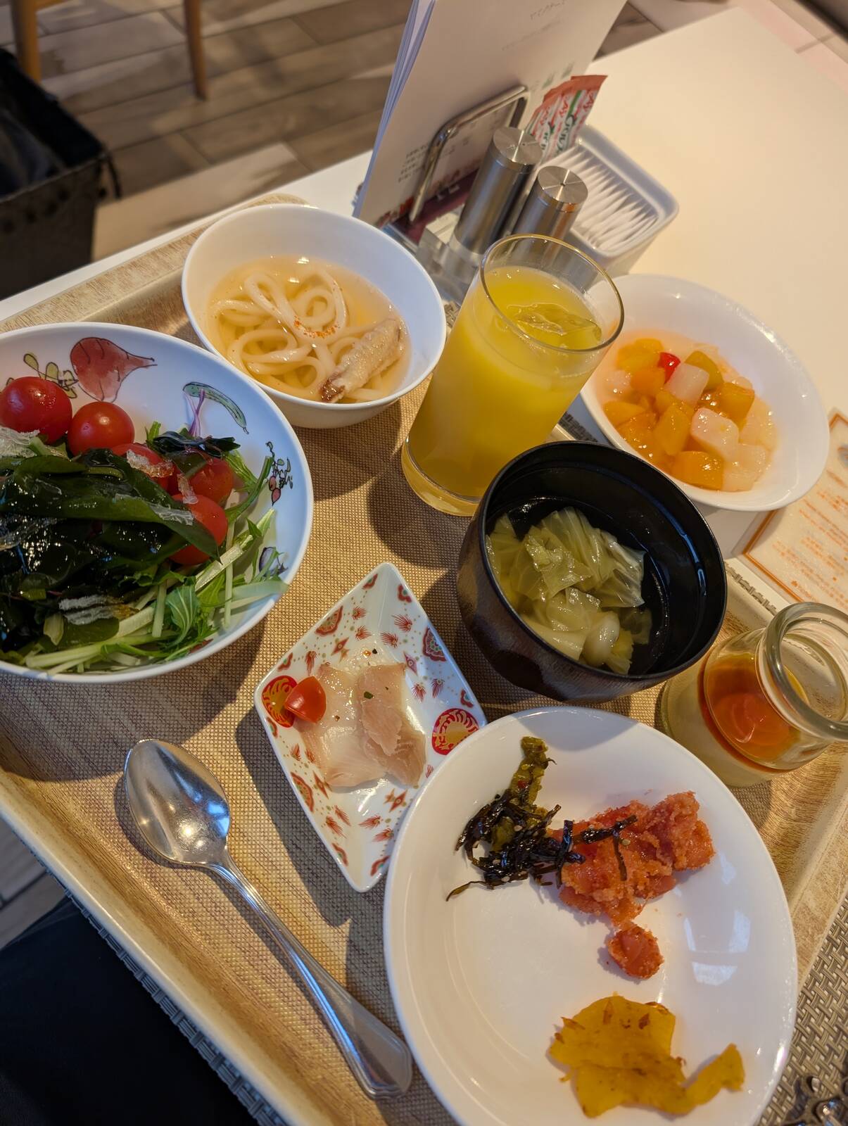 本日の朝食