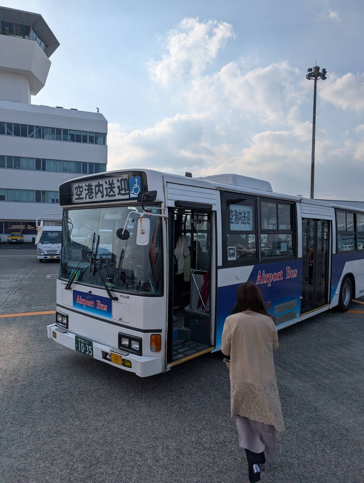 空港内送迎バス