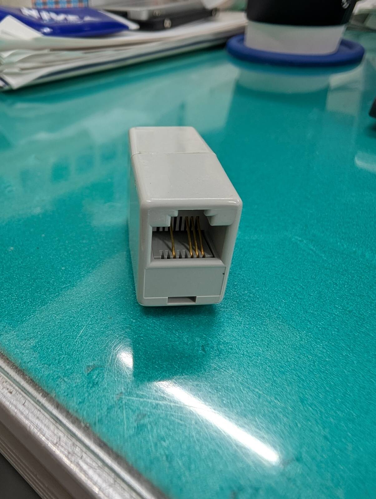 LANケーブル延長コネクタ