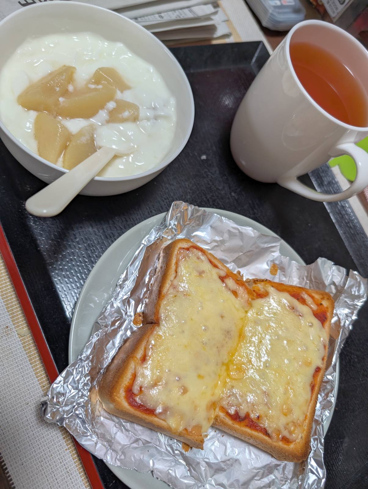 本日の朝食兼昼食