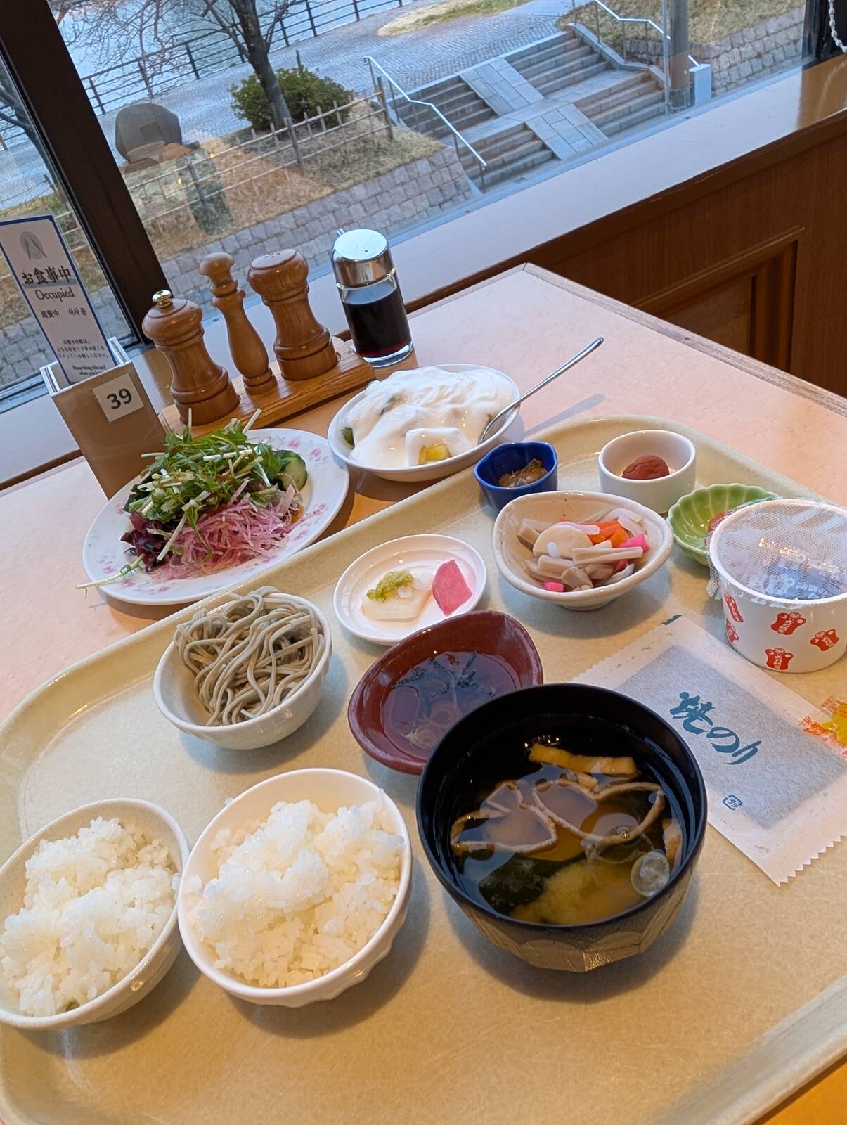 本日の朝食