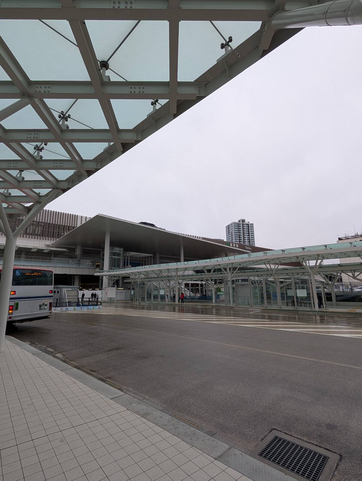 新潟駅前