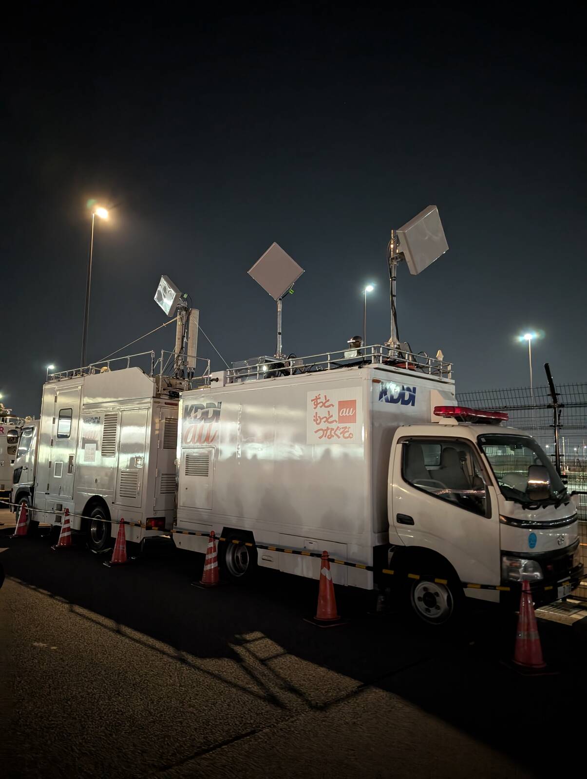 移動基地局車２