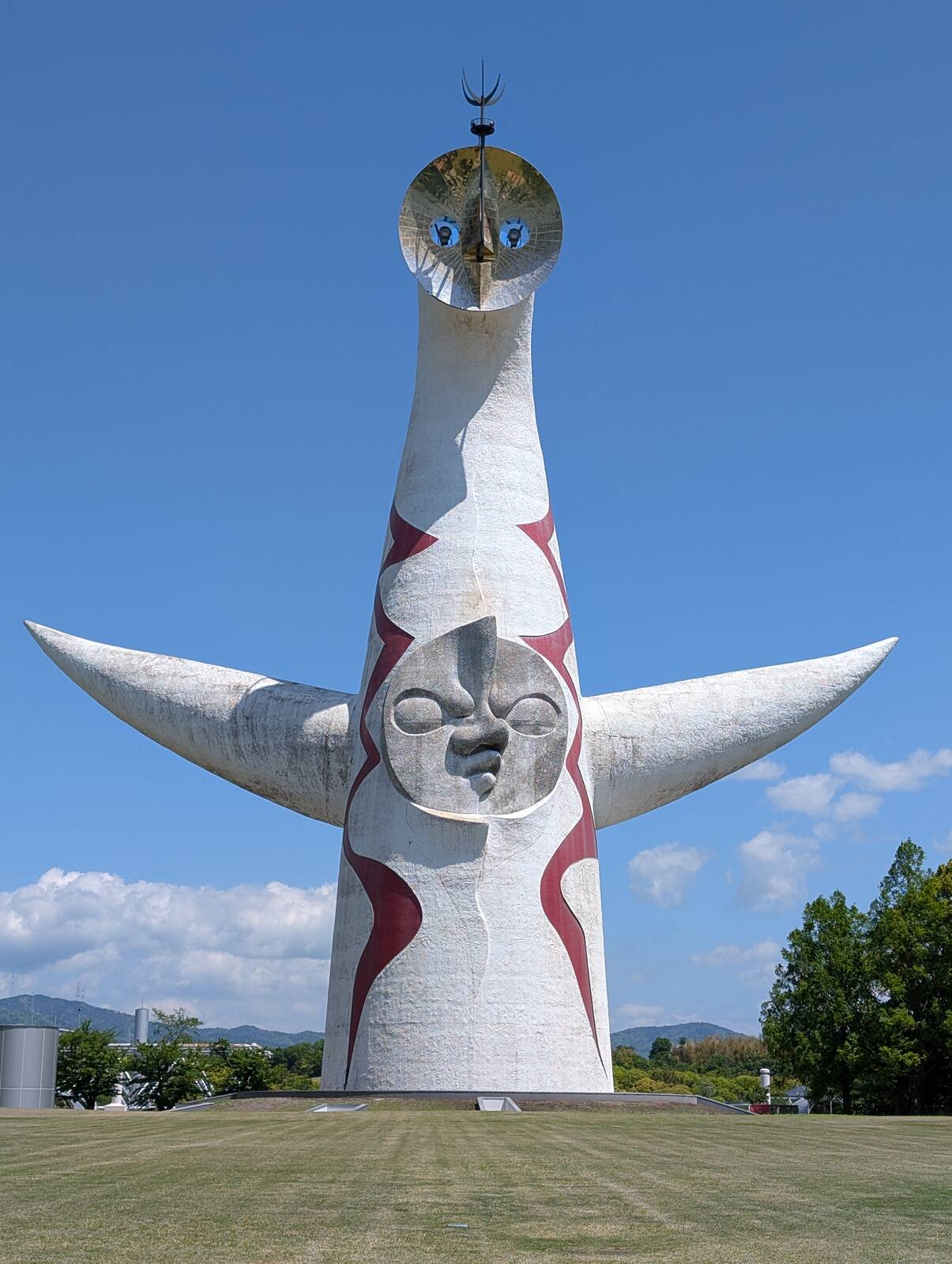 太陽の塔