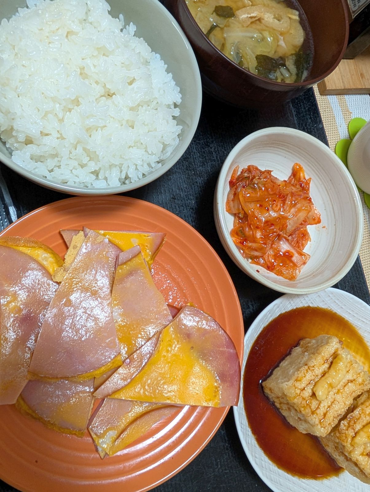 本日の朝食兼昼食