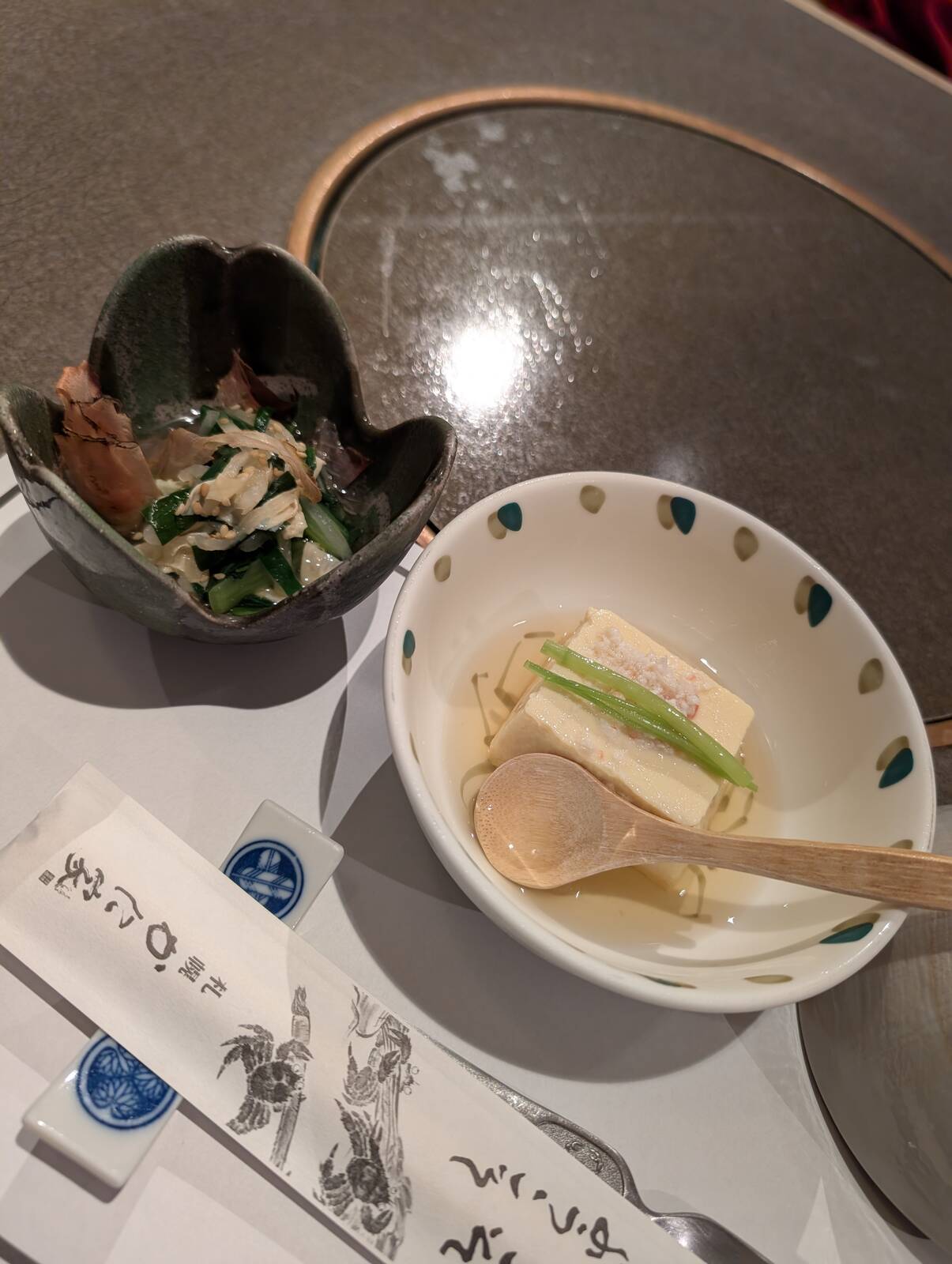 お通しとかに豆腐