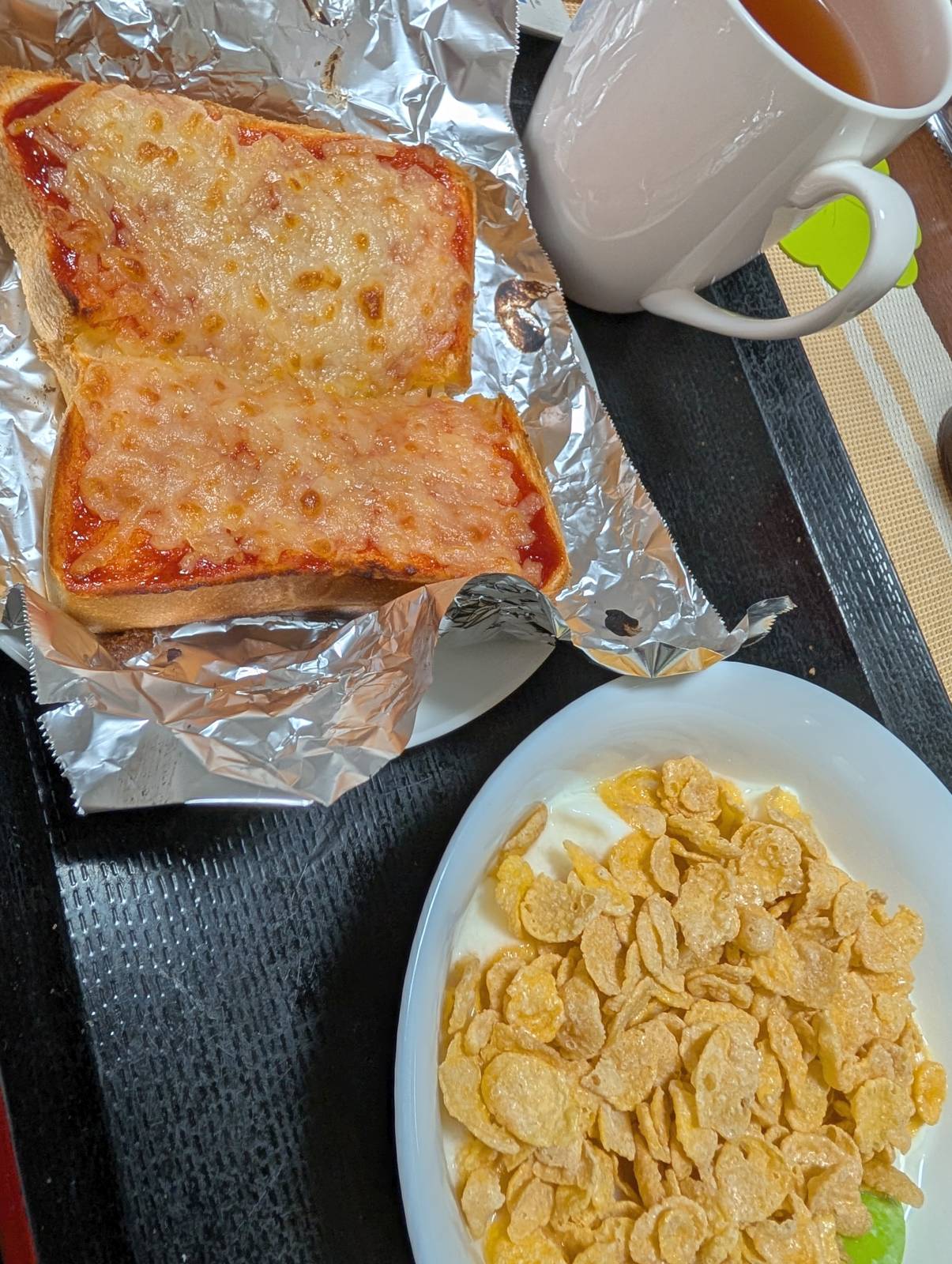 本日の朝食兼昼食