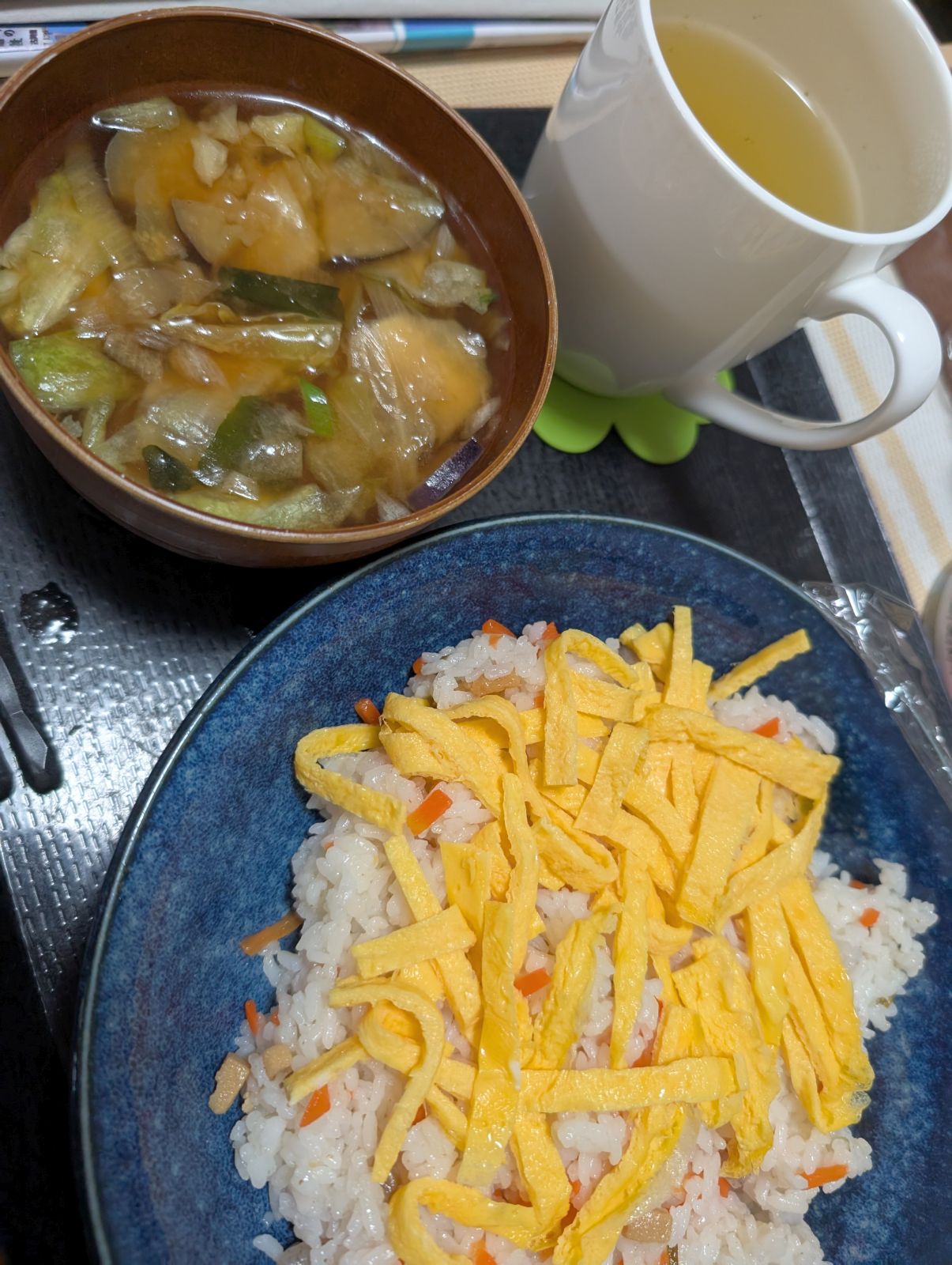 本日の朝食兼昼食