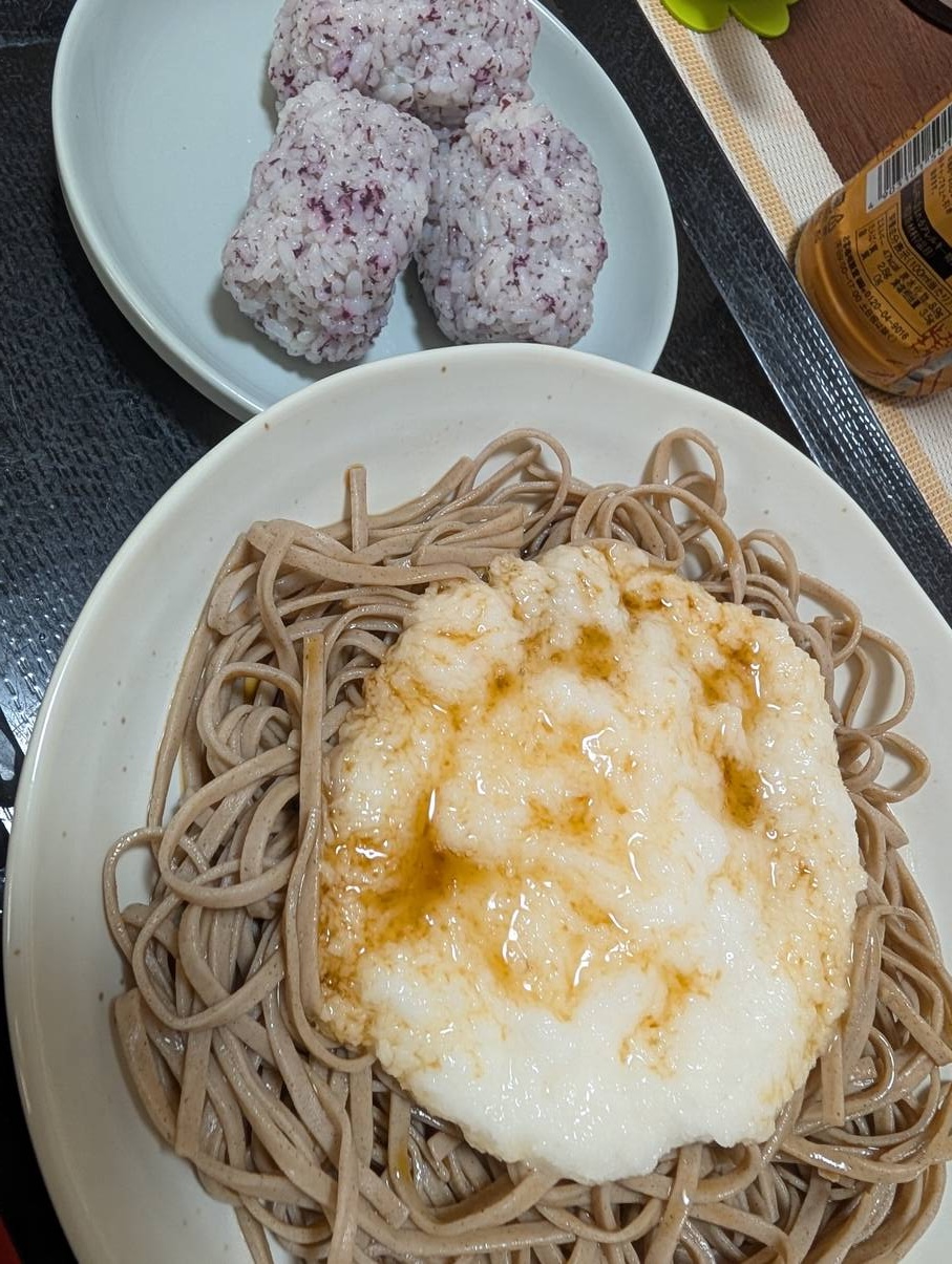 本日の朝食兼昼食