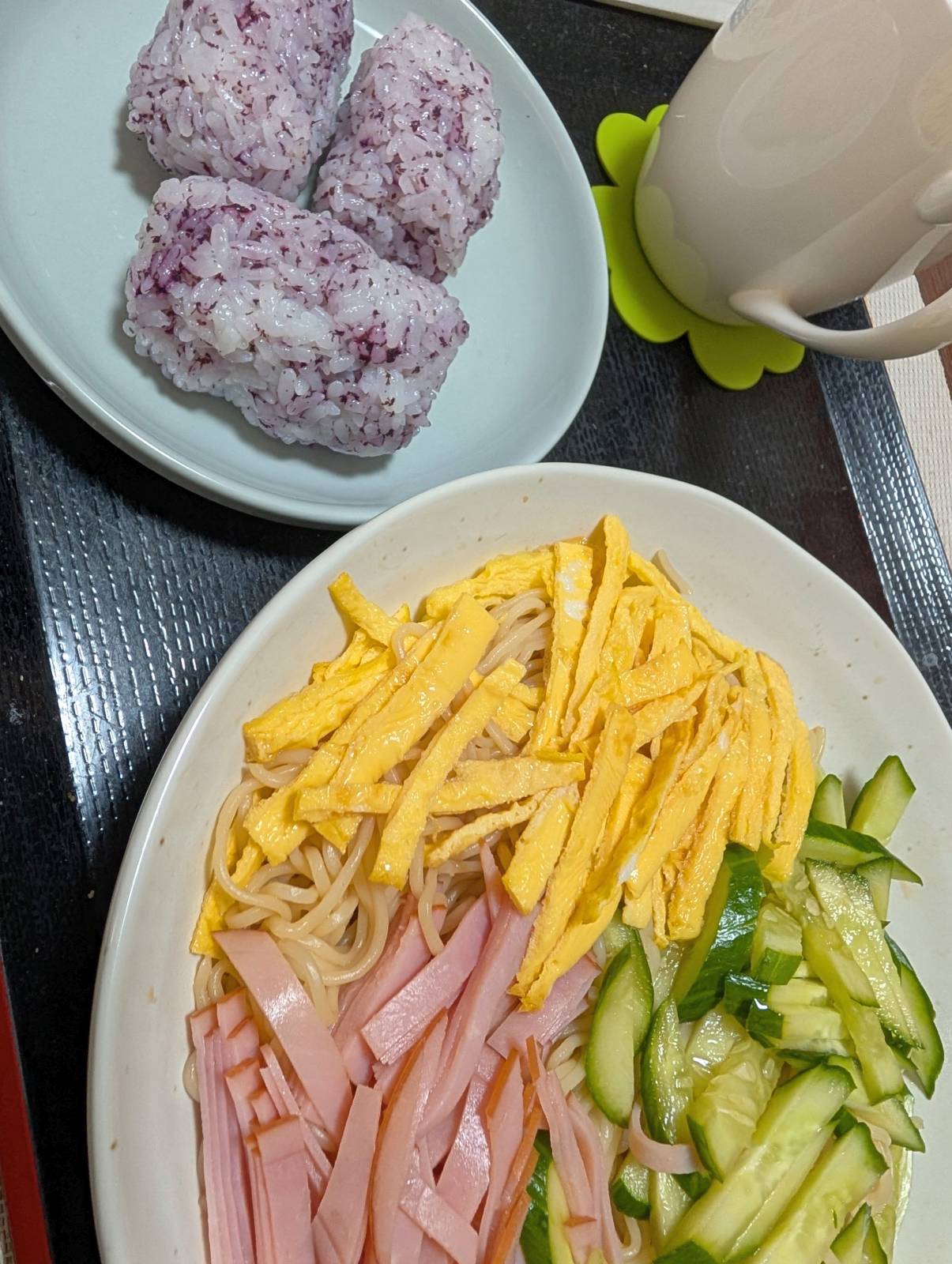 本日の朝食兼昼食