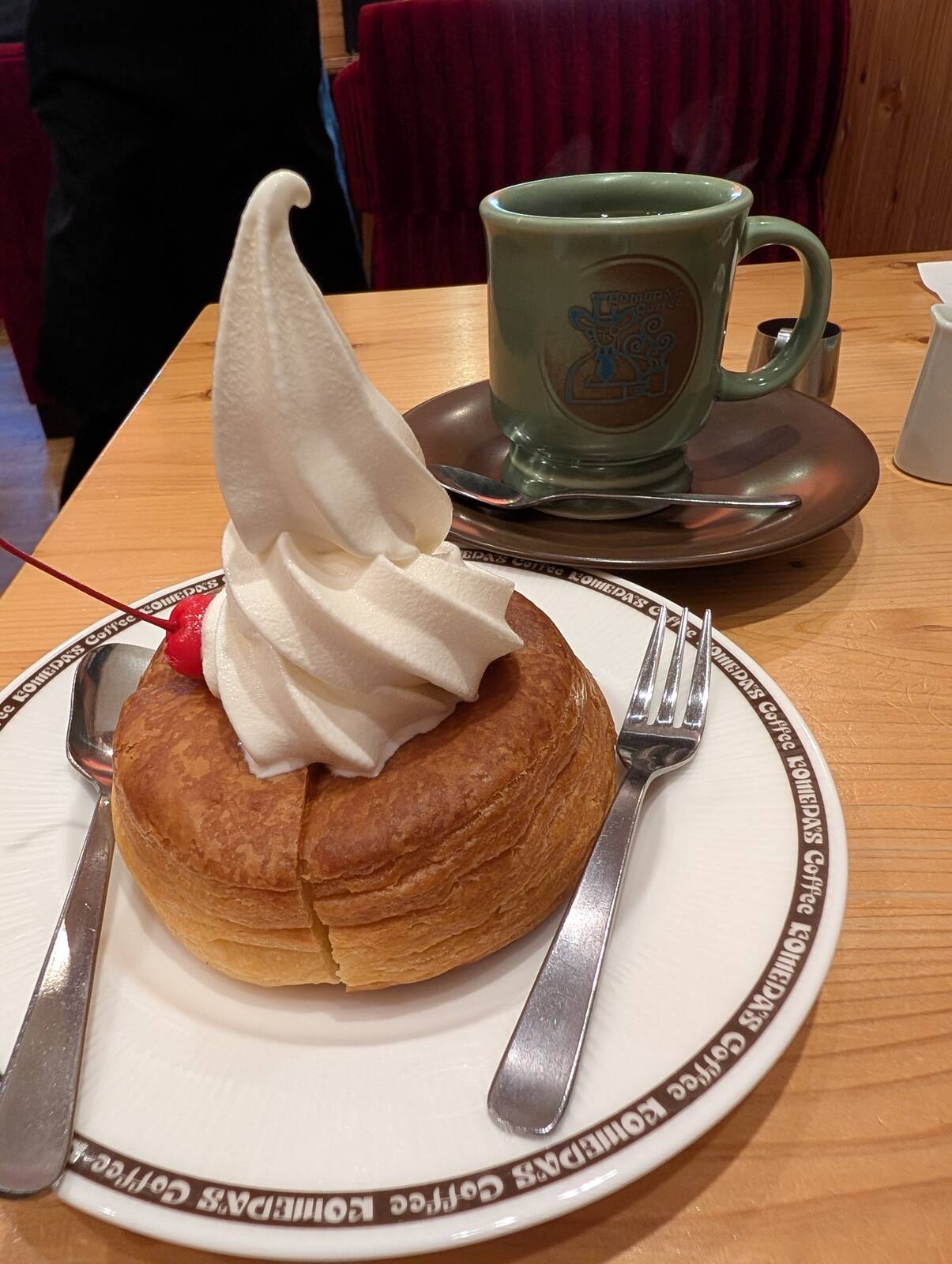本日のコメダ