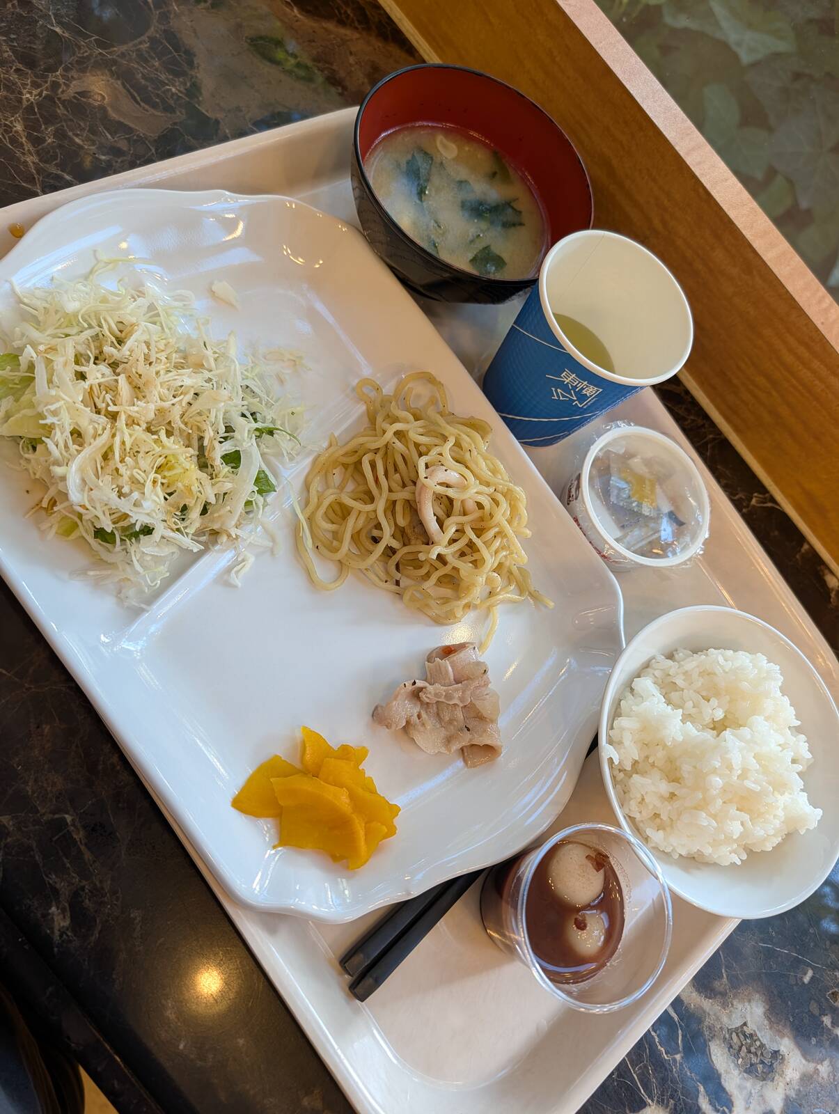 本日の朝食