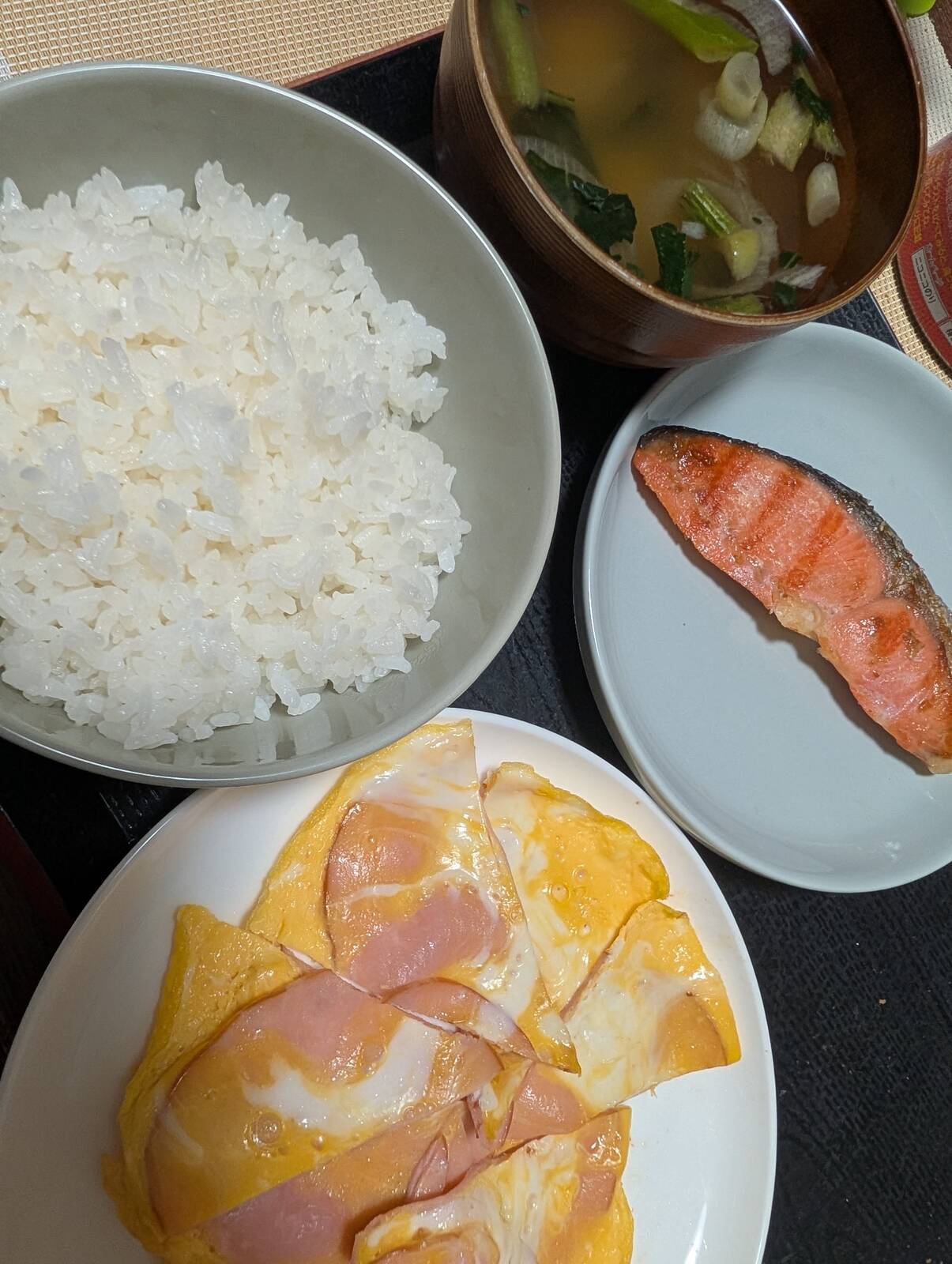 本日の朝食兼昼食