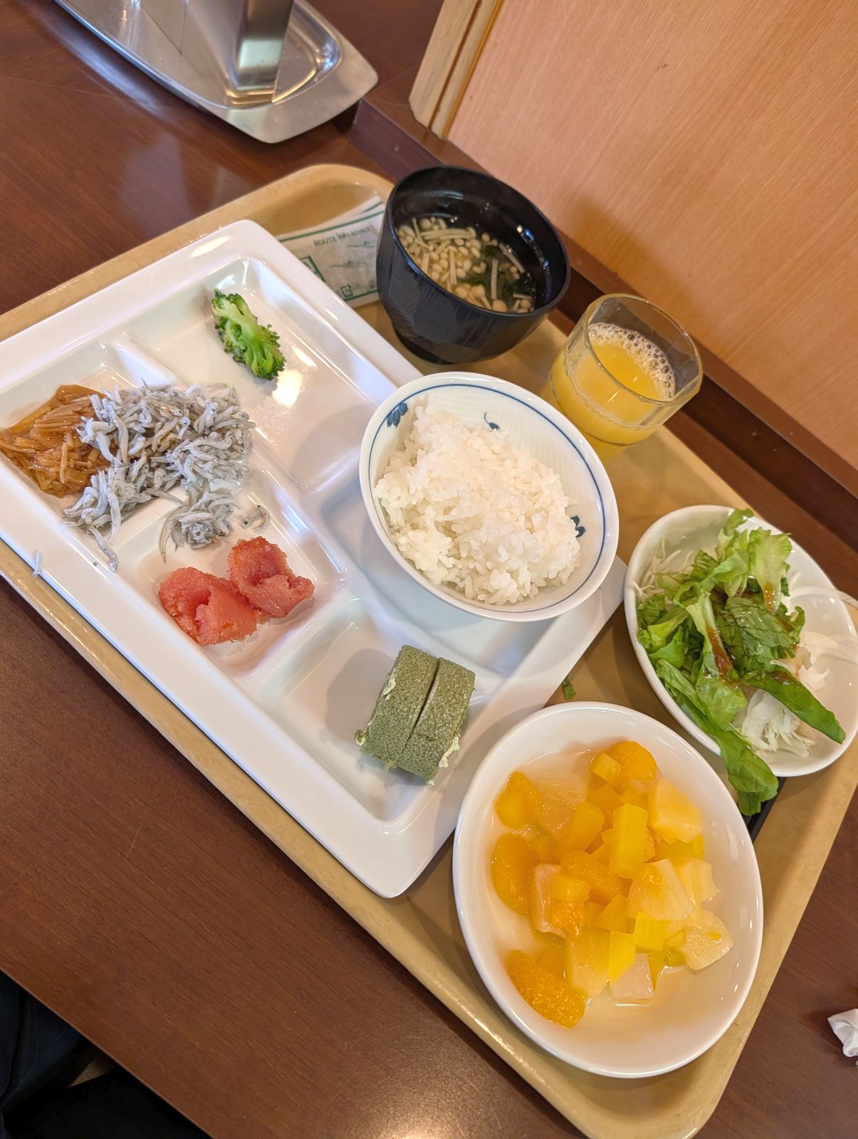 本日の朝食