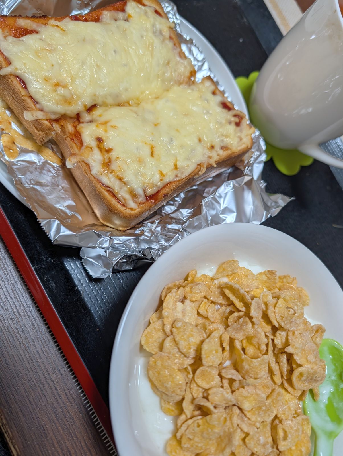 本日の朝食兼昼食